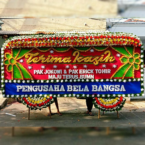 produk-selamat-sukses-3 bunga papan murah di jabodetabek, bunga papan murah di jakarta, bunga papan murah di jakarta barat, bunga papan selamat dan sukses murah di jakarta, bunga papan wedding murah di jakarta, harga karangan bunga, jual bunga meja di jakarta, jual bunga papan di jakarta, jual bunga papan duka cita murah di jakarta, jual bunga parsel buah di jakarta, jual hand bouquet di jakarta, jual standing flower di jakarta, toko bunga di jakarta, toko bunga online 24 jam di jakarta, toko bunga online di jakarta, toko karangan bunga online di jakarta, windy florist indonesia